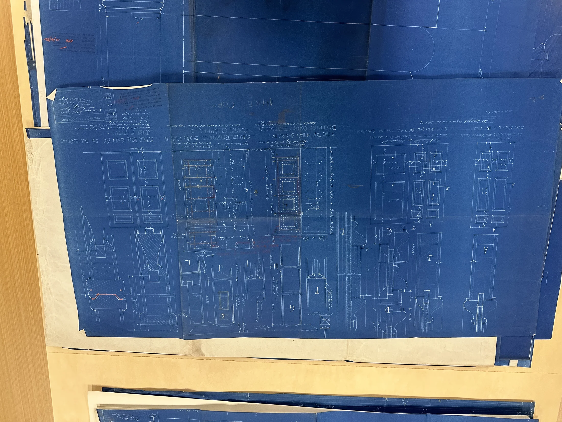 District Court vice desk / door and corridor schedule