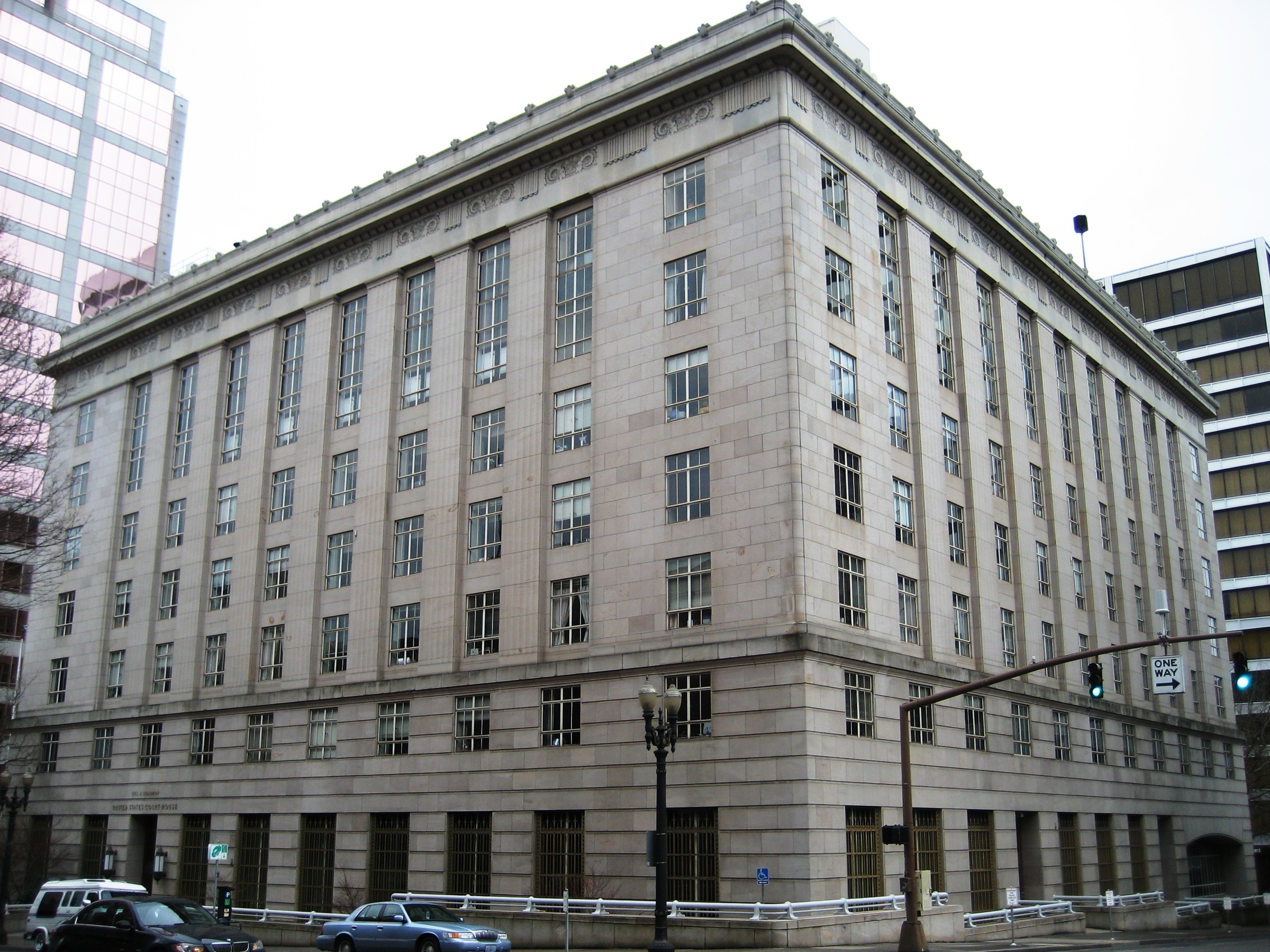 Gus J. Solomon United States Courthouse, corner view
