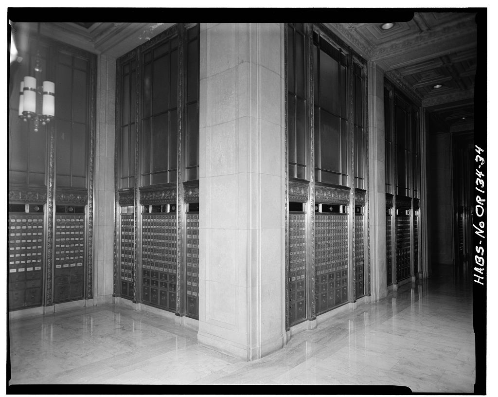 Lockboxes, center and to west bays — HABS documentation photograph